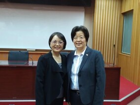 Nov. 2016 Photo with Taiwan CPA President Ms. Sunny Yang
