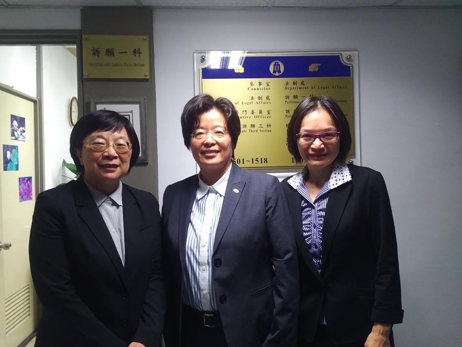 Nov. 2016 Visiting Taiwan Tax departments officers
